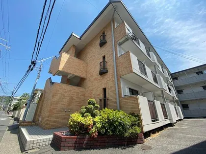 京都府京都市山科区御陵鴨戸町【マンション】の外観