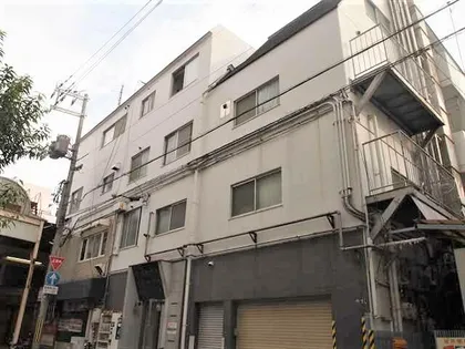 甲南ビル【3階】の外観