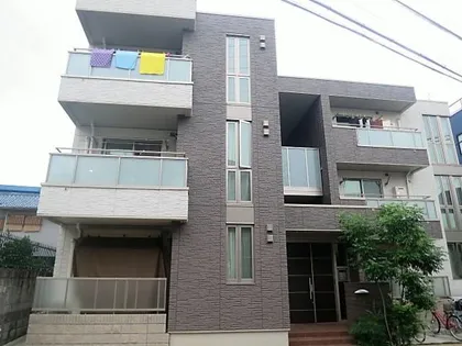 シャーメゾン新石切【1階】の外観