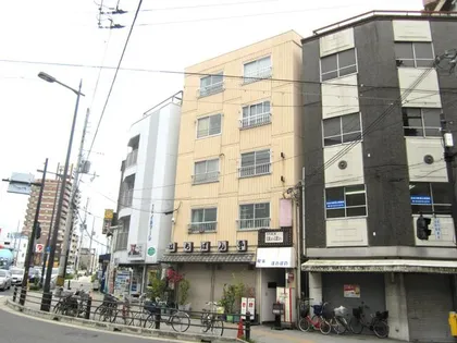 クリエイト野里ビル【5階】の外観