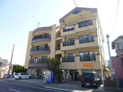 ルミエール泉の画像