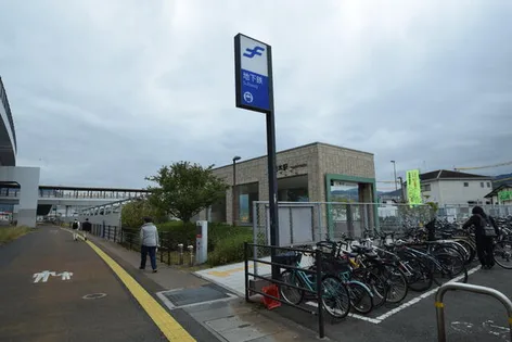 アンバーサルM【201号室】の周辺