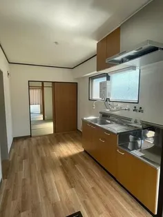 酒井マンション【201号室】の外観