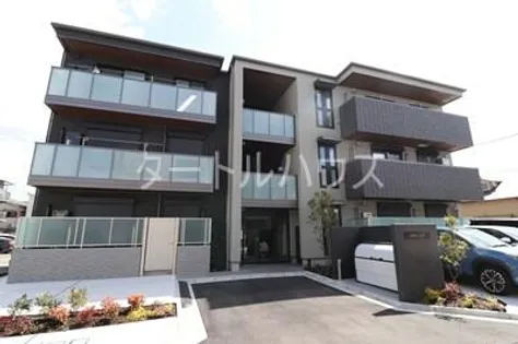 シャーメゾン ラフィーネの画像