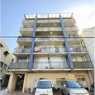 カーサマニエラ【3階】の外観