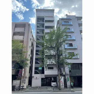 ホワイトヒルズ高宮【4階】の外観