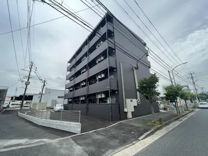 ラルヴェールⅢ【101号室】の外観