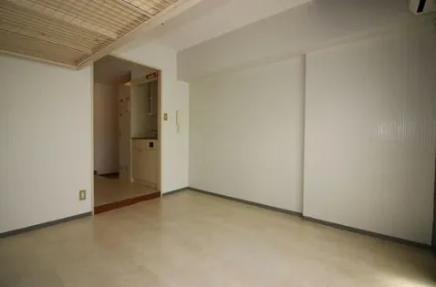 福岡県福岡市中央区地行3丁目【マンション】の外観