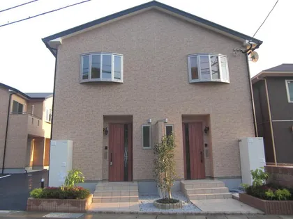 フラット本城学研台南【1階】の外観