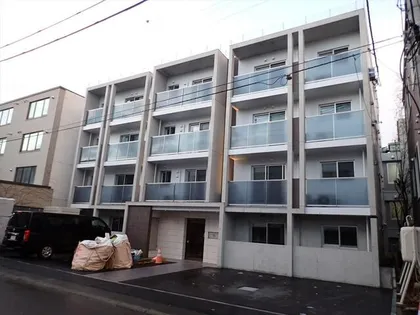 ALTUS南平岸【1階】の間取り