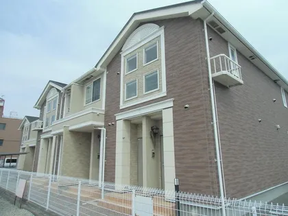 ヴィラ・セレーノ【1階】の外観