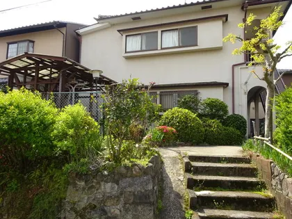 京都府京都市左京区一乗寺向畑町【アパート】の外観