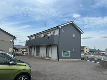 愛知県岡崎市橋目町字御小屋西【テラスハウス】の外観
