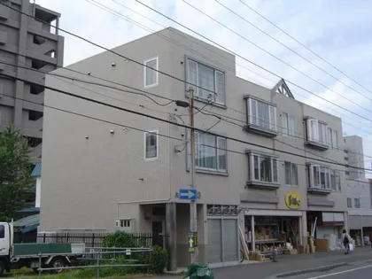 ハイグレード13【301号室】の外観