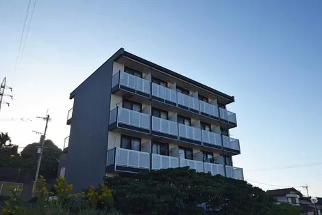 レオパレスカメリア 西片江の画像