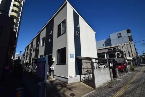 レオネクスト千代【106号室】の外観