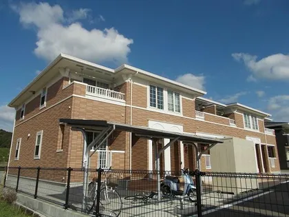 モンターナ アルタB【2階】の外観