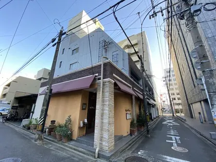 ザ・ポムロール【4階】の外観