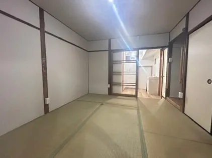 京都府京都市右京区西院西寿町【テラスハウス】の外観