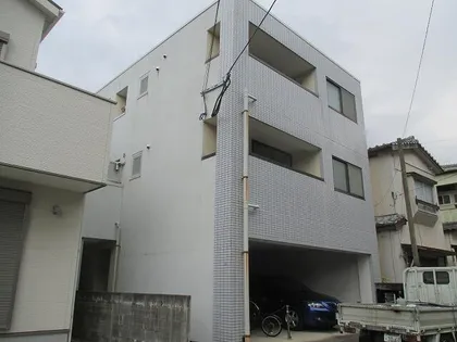 サンドーム地行【2階】の外観