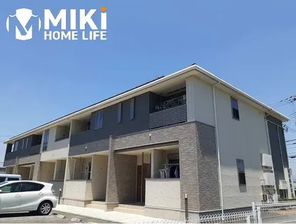 ピアチェーレIIIの画像