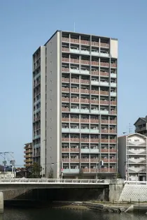 福岡県福岡市博多区美野島2丁目【マンション】の外観