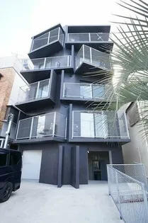 京都府京都市伏見区深草キトロ町【マンション】の外観