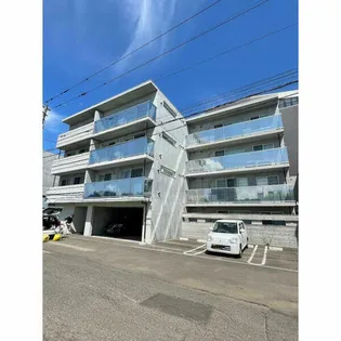 北海道札幌市豊平区水車町7丁目【マンション】の外観