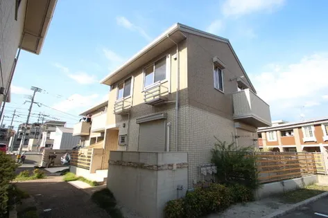 福岡県春日市小倉東1丁目【テラスハウス】の外観