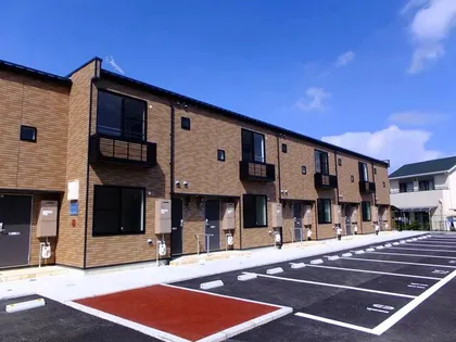 レオネクストエスポワール【201号室】の外観