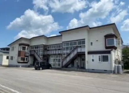 北海道滝川市黄金町東1丁目【アパート】の外観