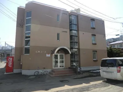 北海道札幌市北区北六条西8丁目【マンション】の外観