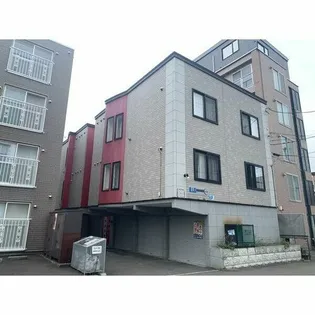 LEE SPACE東札幌【2階】の外観