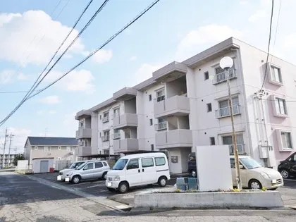 愛知県西尾市上矢田町水向【マンション】の外観