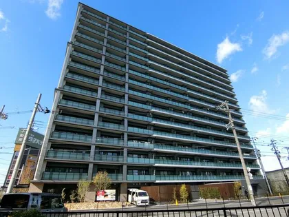 ヴェリテ東岸和田駅前【11階】の外観