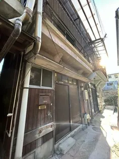 兵庫県淡路市岩屋【一戸建】の外観