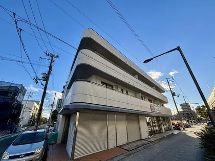 メゾン誠味【205号室】の外観