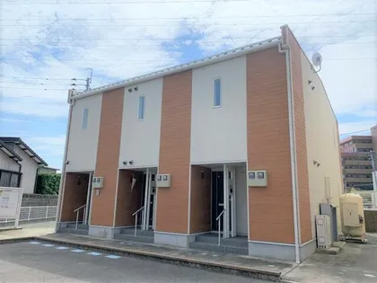 レオネクストピースフルコートII【102号室】の外観