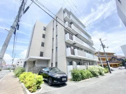 大阪府吹田市末広町【マンション】の外観