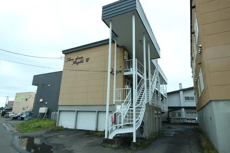 スリードレインハイツⅦの画像