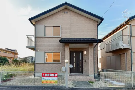 愛知県知多郡美浜町新栄2丁目【一戸建】の外観