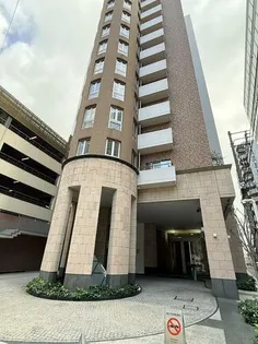 アパタワーズ神戸三宮【14階】の外観