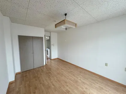 愛知県春日井市上野町【マンション】の外観