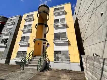 北海道札幌市白石区南郷通9丁目南【マンション】の外観