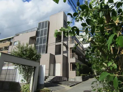 兵庫県神戸市中央区山本通4丁目【マンション】の外観