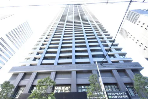 シティタワー大阪本町【15階】の外観