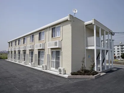 レオパレスユリハウス都府楼南【206号室】の外観