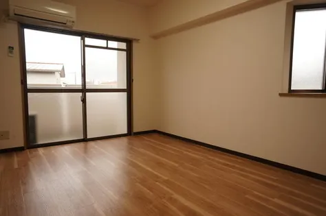 ドミール二日市の画像