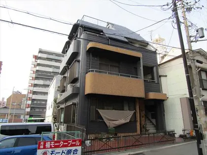 奥井ビル【3階】の外観