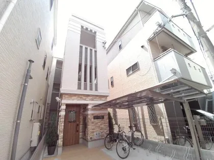 アビタ青木(おおぎ)パークサイド【1階】の外観